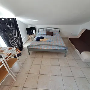 Dejan Apartment4-top Centar Apartment